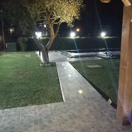 Leonia